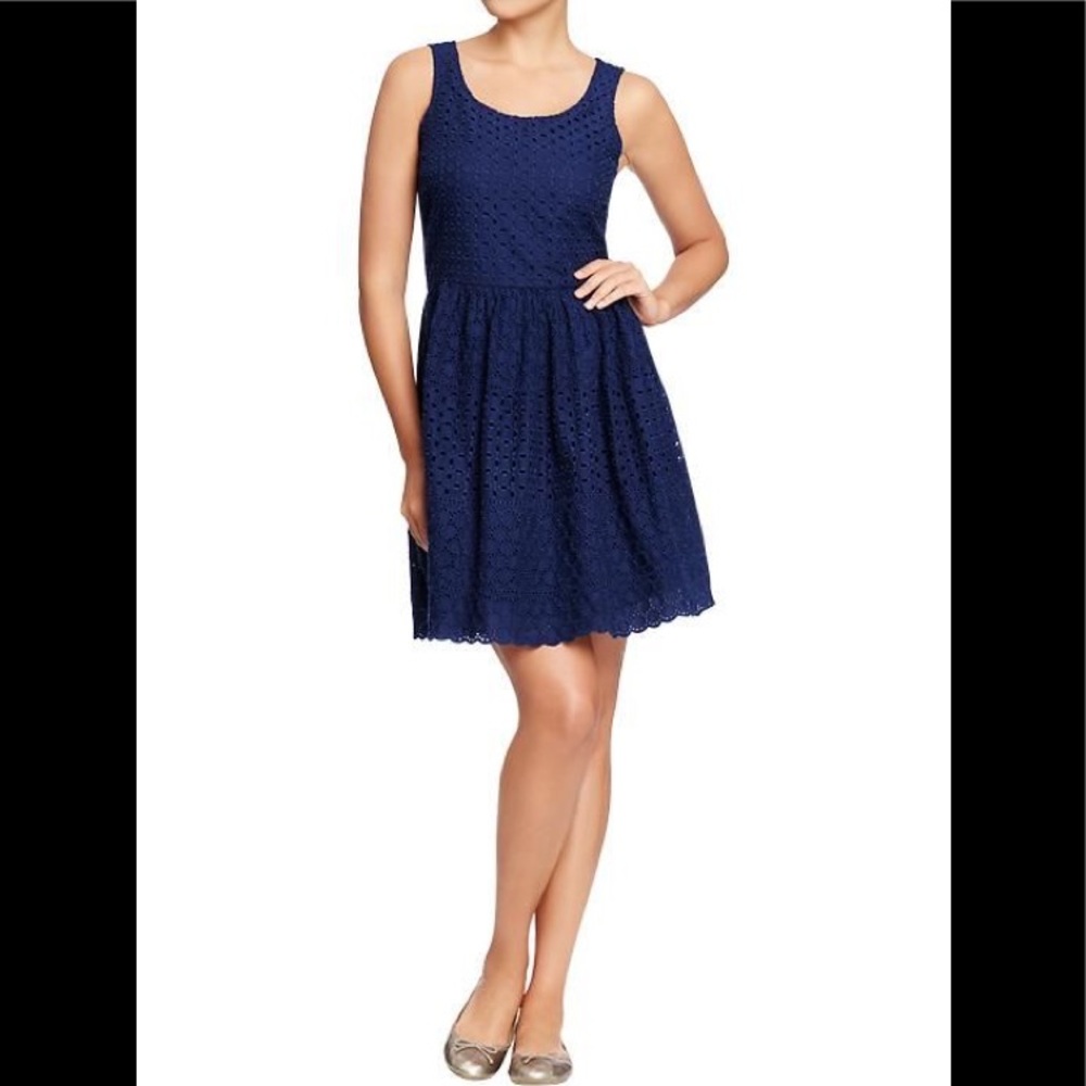 Old Navy Eyelet dress